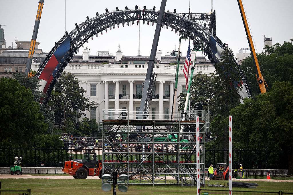 UFC Event On White House South Lawn Slammed By Critics