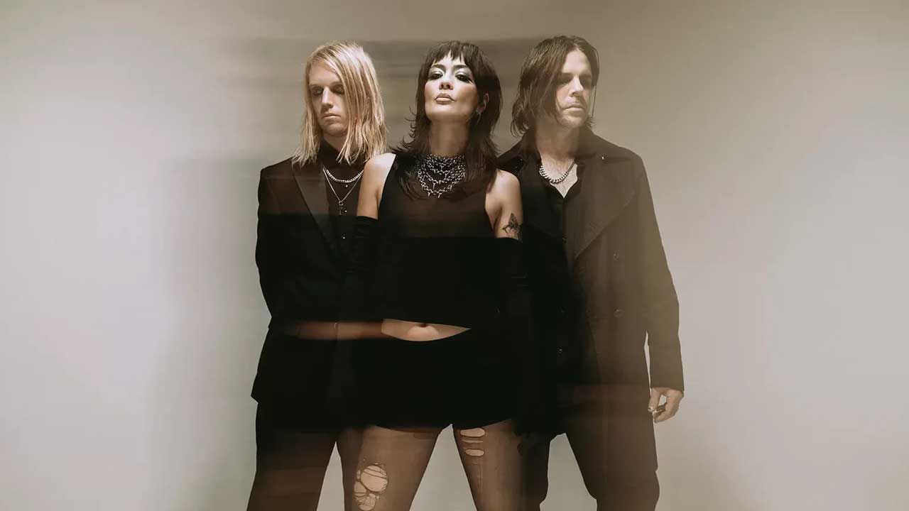 “Easily one of the UK’s most intoxicating new rock bands.” Saint Agnes’s winning formula of modern industrial goth rock clicks into place on Your God Fearing Days Are About To Begin