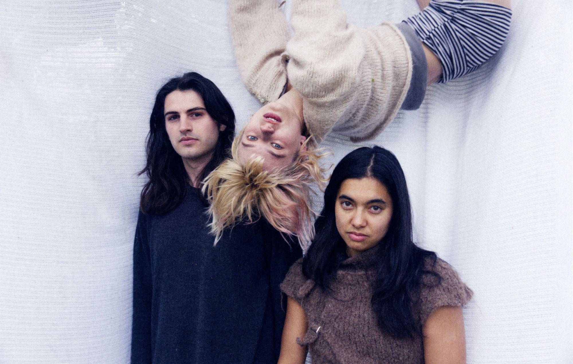 Mary In The Junkyard announce 2026 UK, European and North American tour, share “calisthenic” single ‘New Muscles’