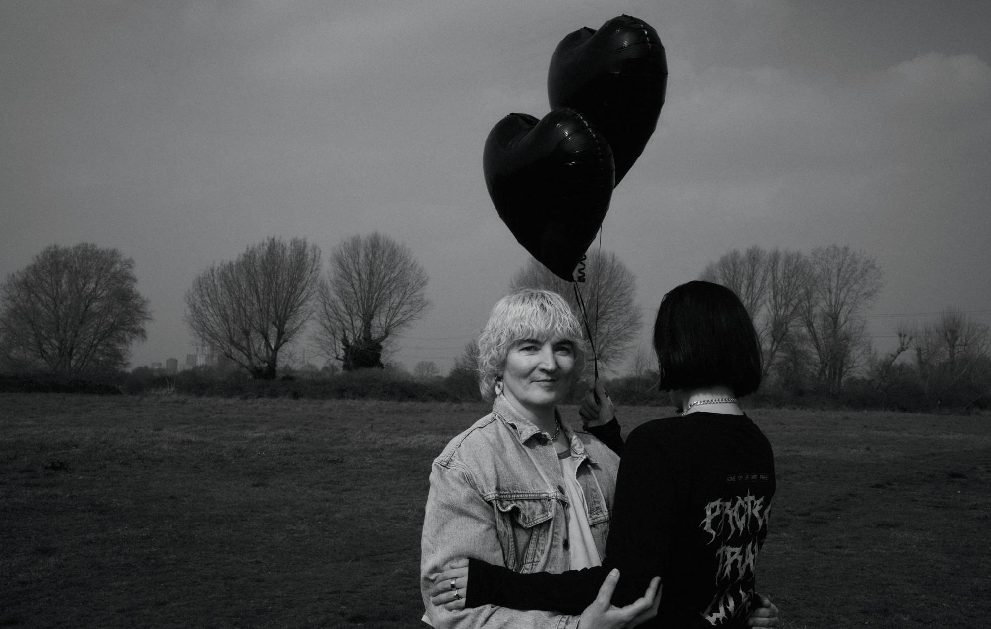Planningtorock and Romy team up for new version of ‘The One’: “She’s managed to take its original queer longing for love to another level of tenderness”