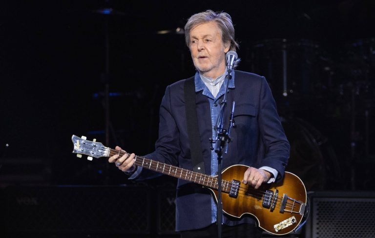 Paul McCartney recalls “pinch yourself” moment he met Elvis Presley with The Beatles
