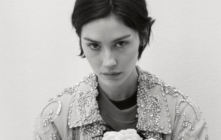 Gracie Abrams announces new album ‘Daughter From Hell’ with enchanting single ‘Hit the Wall’