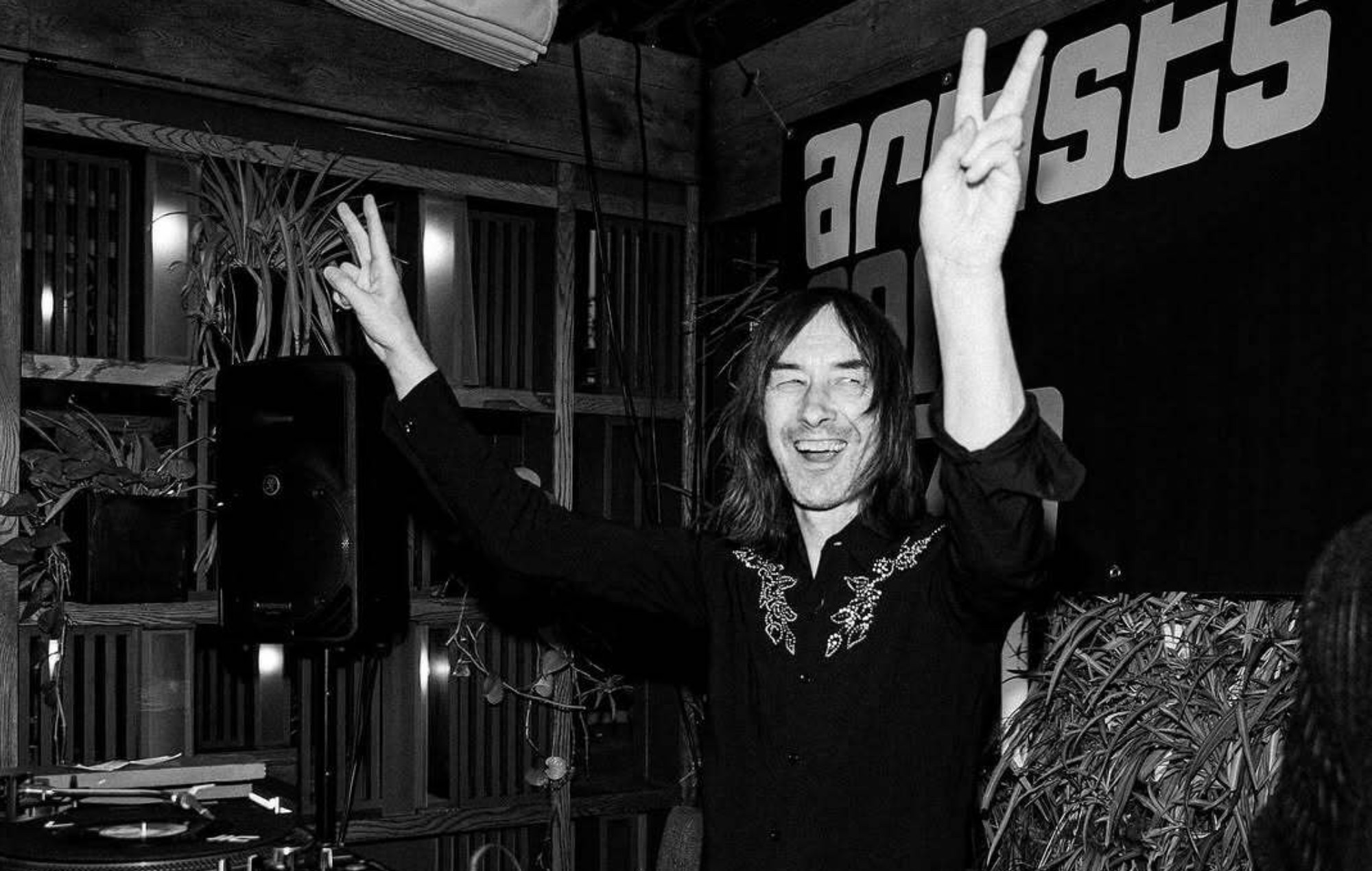 Paul Weller, Madness, Primal Scream’s Bobby Gillespie, Sex Pistols’ Glen Matlock and loads more for London Artists for Gaza fundraiser gig