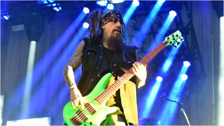 “It was obvious that he wasn’t happy.” Why founding Korn bassist Fieldy left the band in 2021, according to guitarist Munky