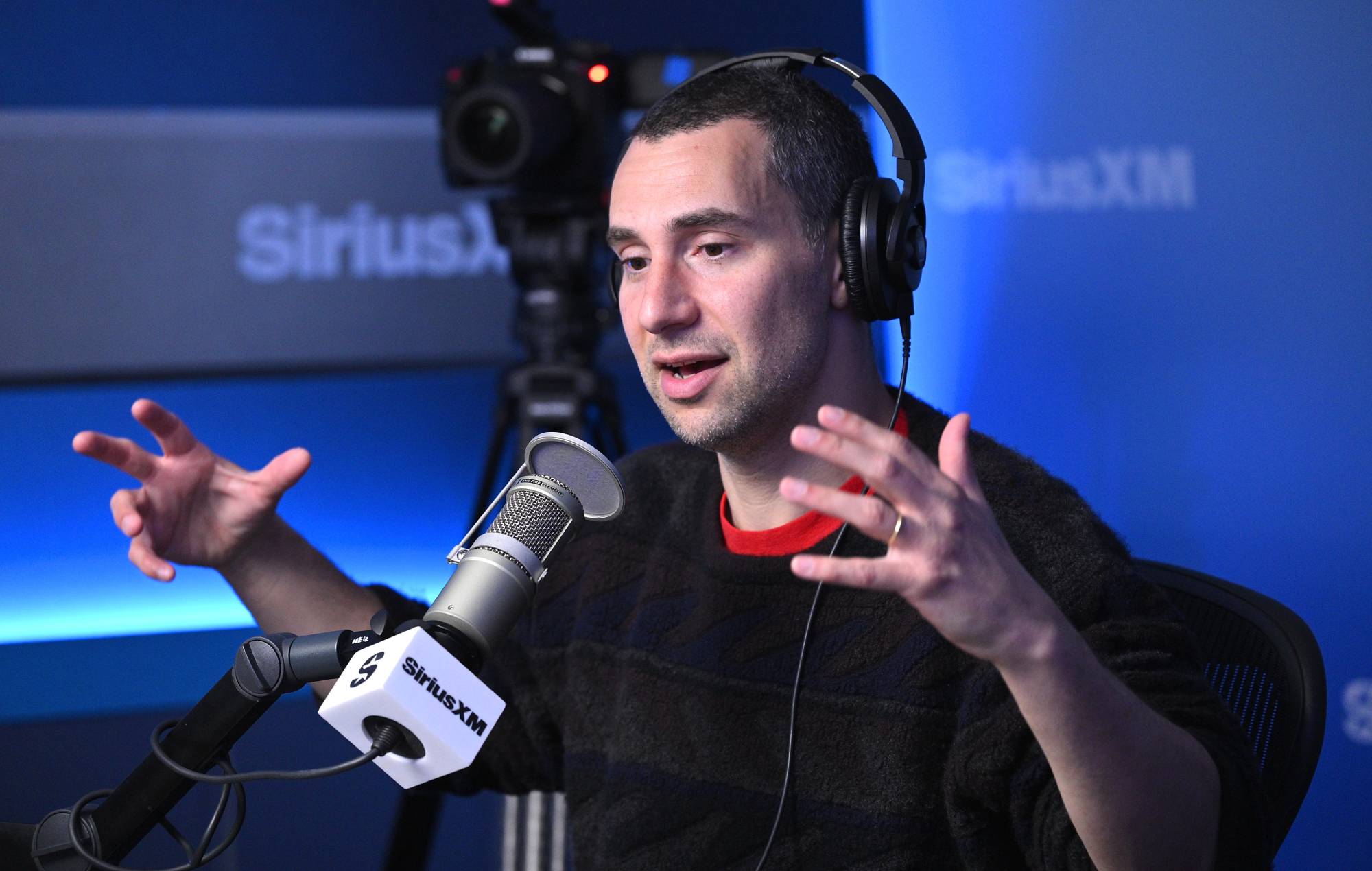Jack Antonoff comments on Ticketmaster claiming they “caught scalpers” buying Harry Styles tickets: “You caught you?”