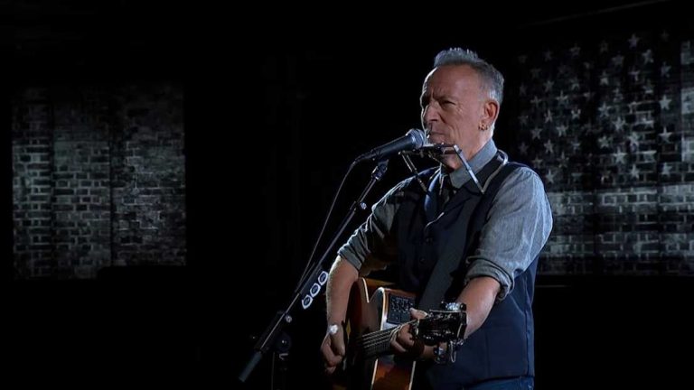 “You’re the first guy in America who’s lost his show because we’ve got a president who can’t take a joke.” Watch Bruce Springsteen pay tribute to Stephen Colbert as his much-loved show comes to an end