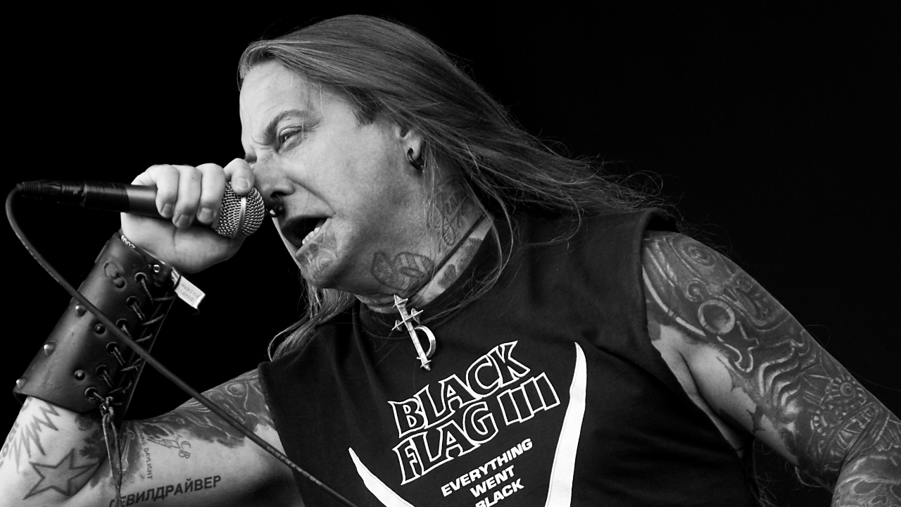 “I laid that song down in four takes, but I was hammered when I recorded it”: How a deteriorating DevilDriver made immortal New Wave Of American Heavy Metal hit Clouds Over California