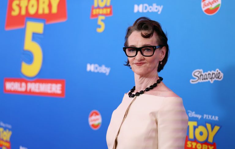 Joan Cusack walks first red carpet in 11 years, explains absence from promo circuit