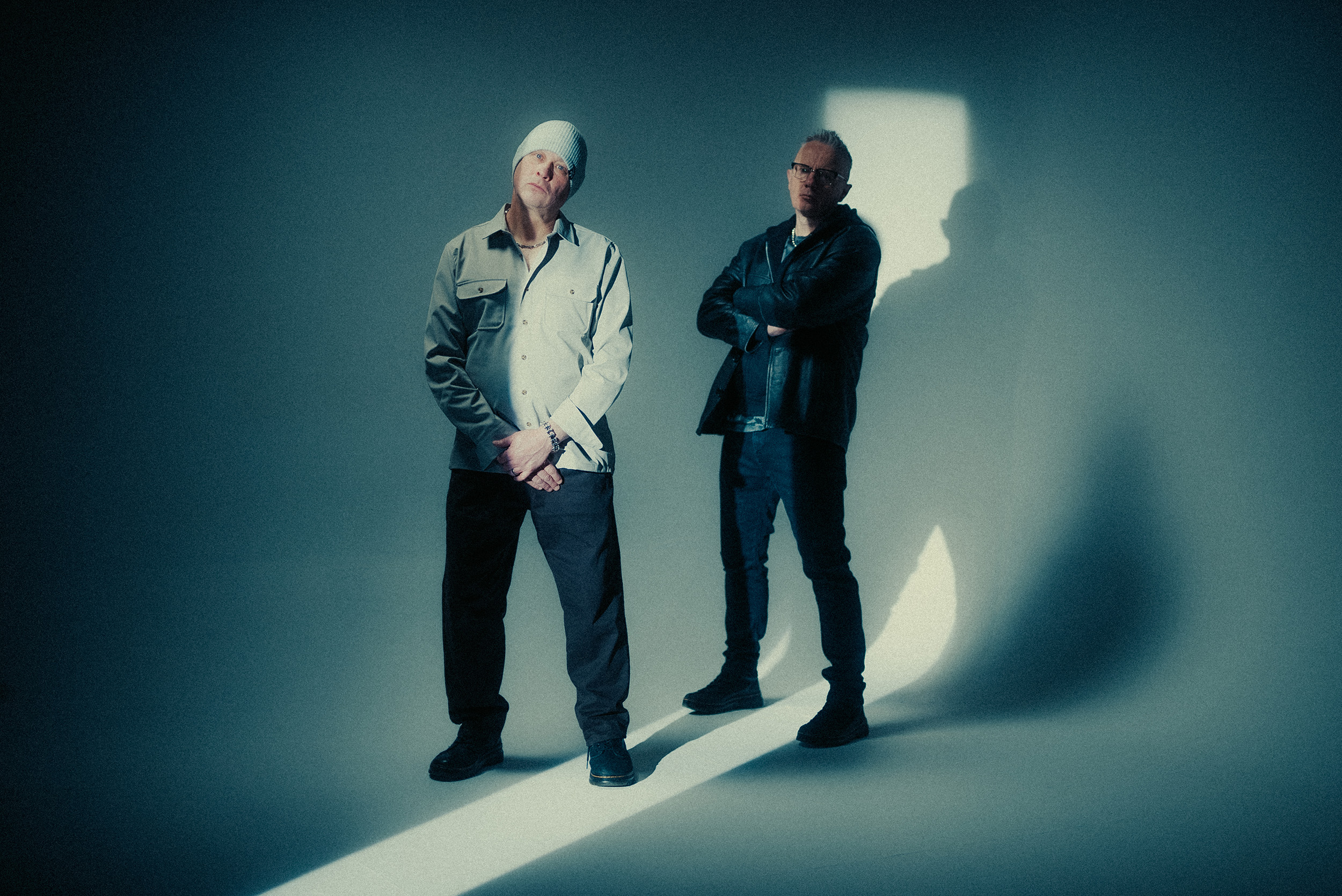 “Be Kind to Each Other” — An Interview With Bristol Alt-Electronic Duo MESH on “The Truth Doesn’t Matter”