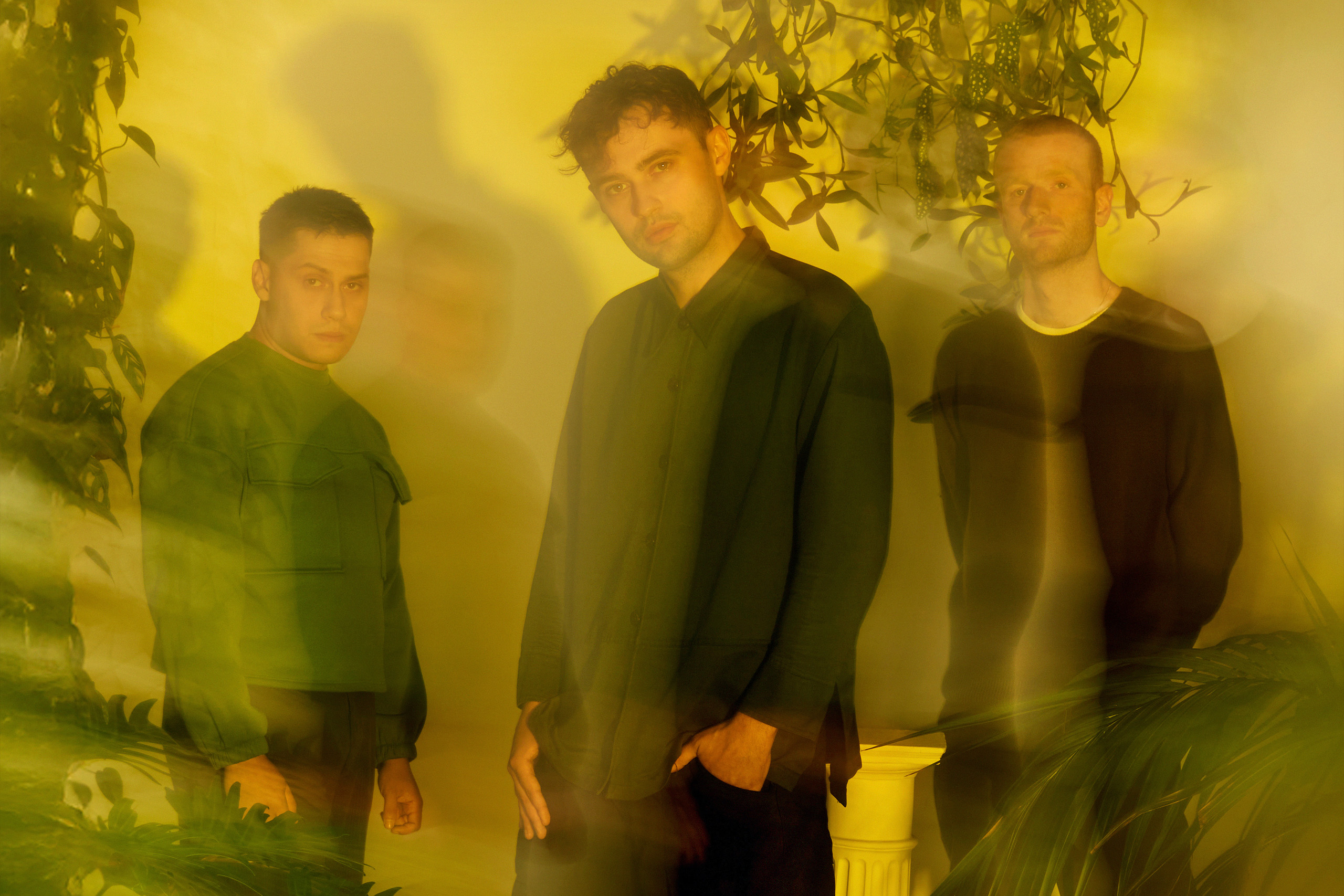 Ebbb’s euphoric synth-pop hits you where it hurts