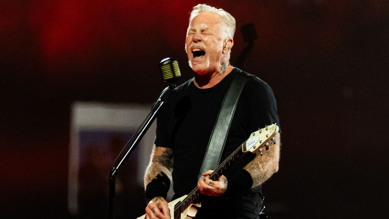 “It’s an incredible amount of money which will replenish our empty shelves”: Metallica donated £20,000 to local foodbank ahead of Cardiff concert last weekend