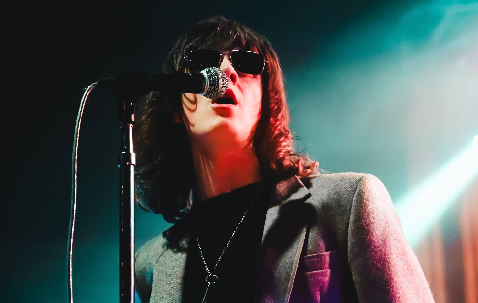 Watch Blossoms perform surprise pop-up gig in Manchester from inside a van