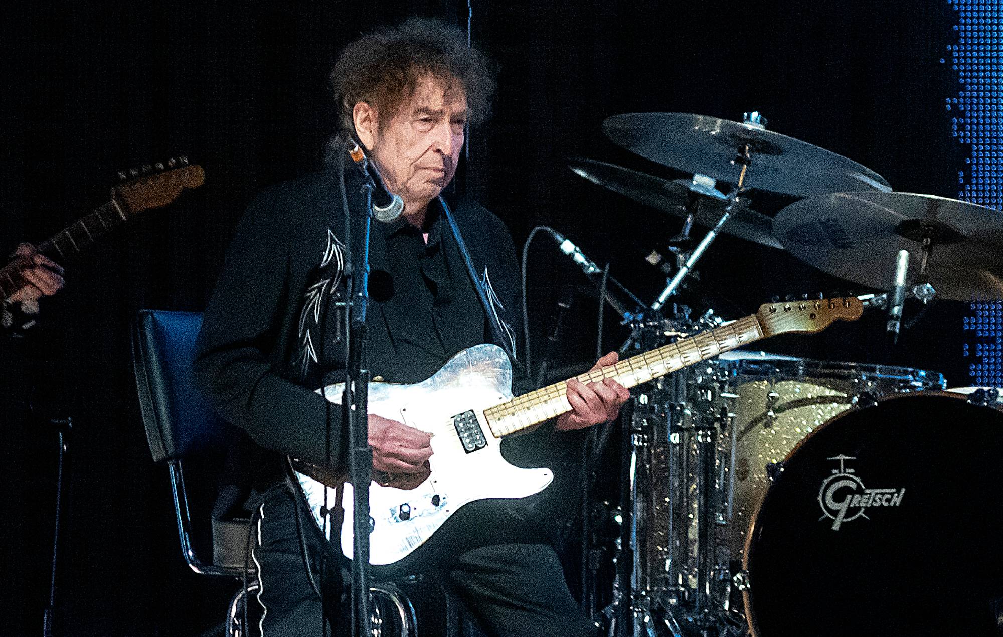 Bob Dylan on the benefits of turning 80: “You outlive the clocks that have been chasing you”