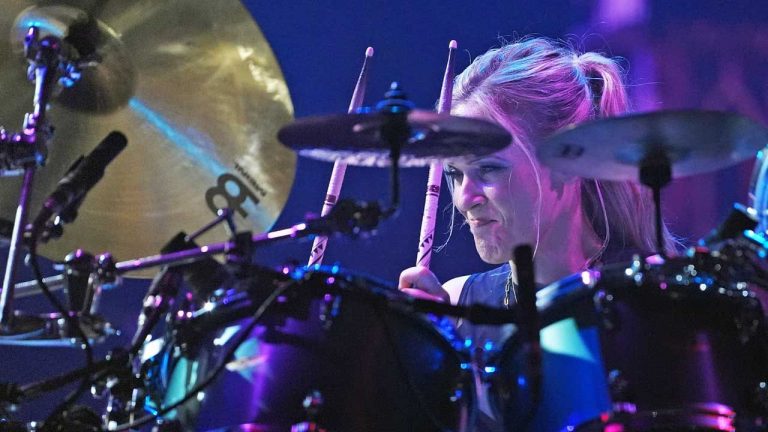 The fumble and the fill: Two moments of genius from Anika Nilles’ emotional first show with Rush