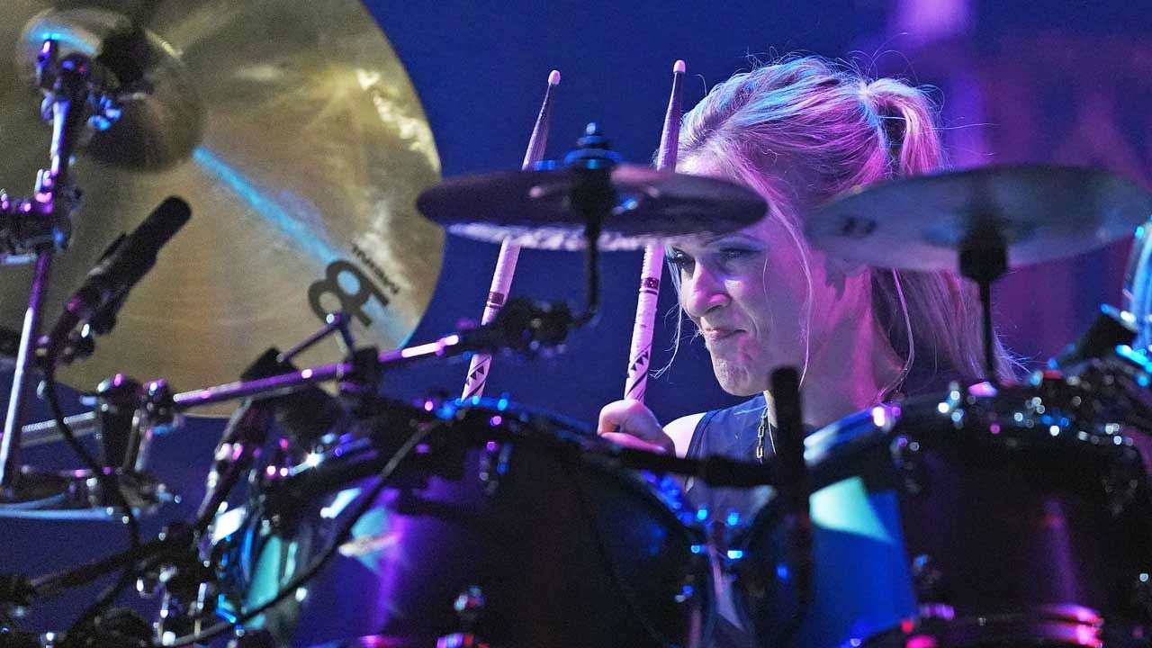 The fumble and the fill: Two moments of genius from Anika Nilles’ emotional first show with Rush