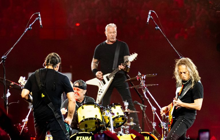 Metallica play cover of Tom Jones’ ‘Delilah’ at Principality in Cardiff – despite song being banned in venue