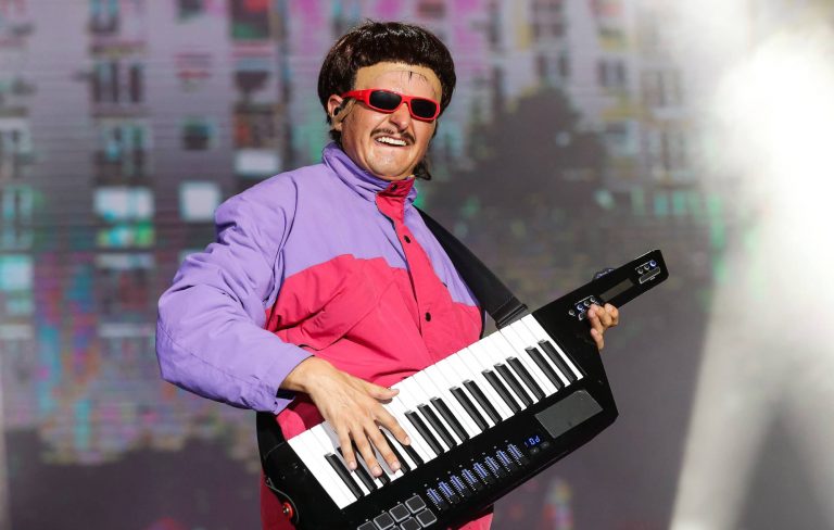 Oliver Tree’s family honour his wishes to launch foundation to provide grants to young artists