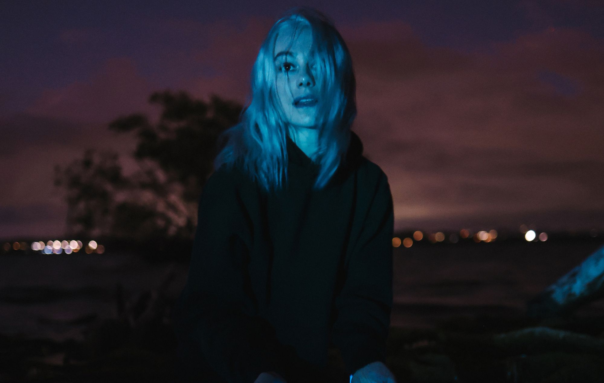 Phoebe Bridgers announces 2026 UK, Europe and North America arena tour with “no phones”
