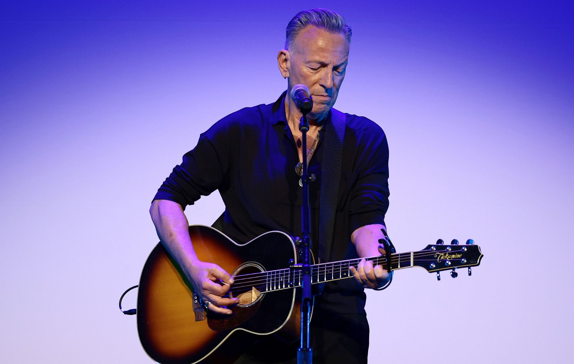 Bruce Springsteen says he wants to find “common ground” with fans who have abandoned him due to his politics