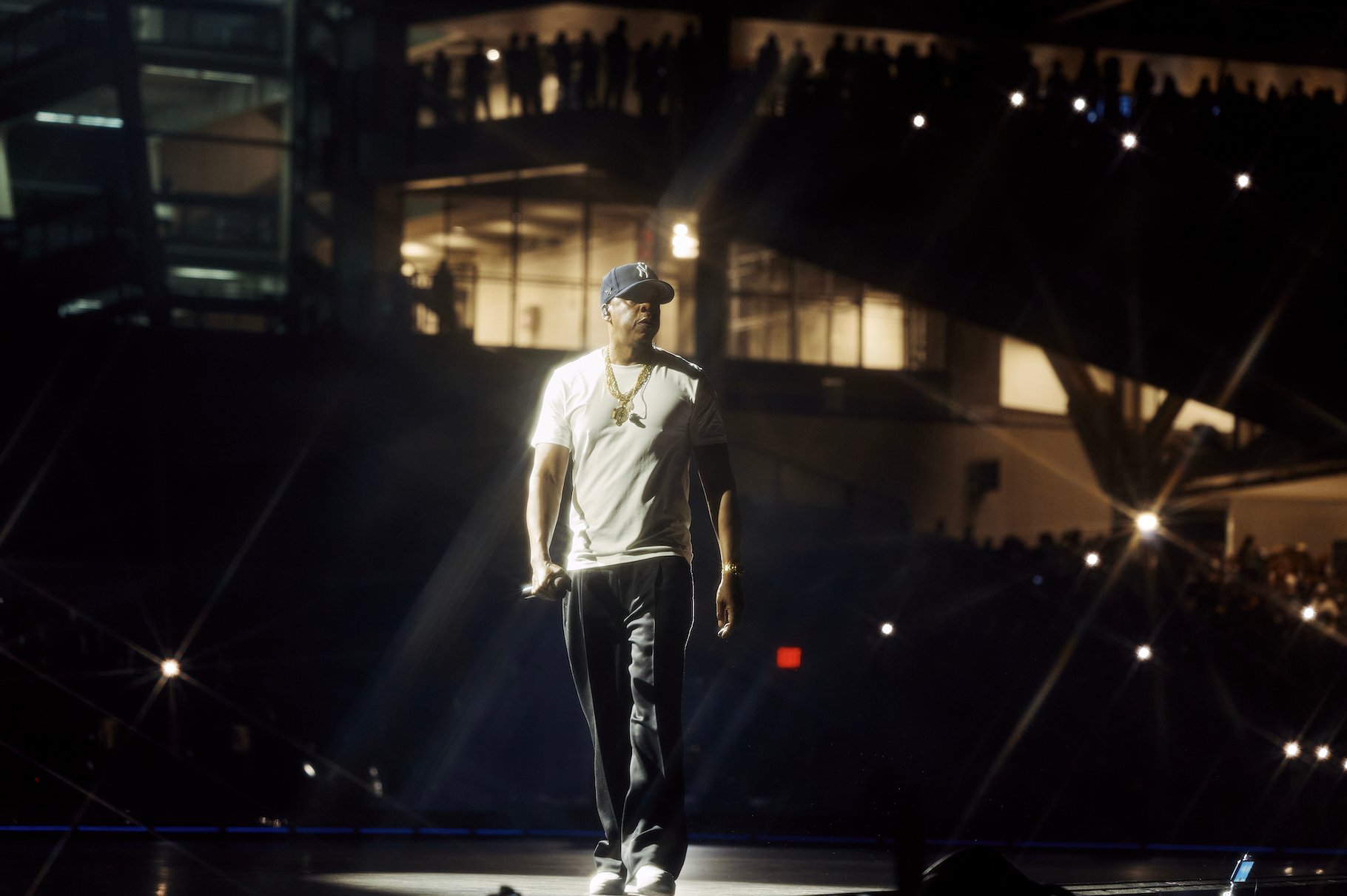 JAŸ-Z Adds New London & Los Angeles Concert Dates After Historic Yankee Stadium Run
