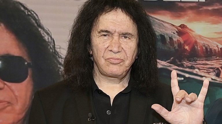 “We have more illegal immigrants than most countries have populations.” As an immigrant to America himself, Kiss frontman Gene Simmons believes that the US attracts illegal immigrants because everyone knows it’s the greatest country on earth