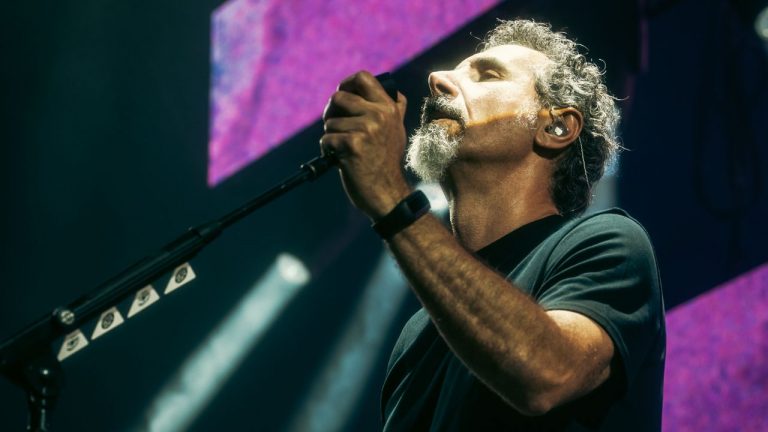 “Metal is a better place for having a happy, healthy System Of A Down in it.” System Of A Down’s UK return was electric, euphoric and one of the best rock stadium shows in recent memory