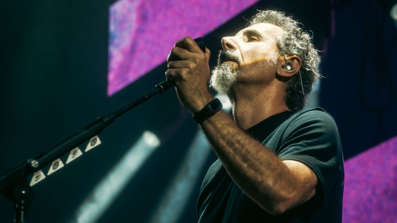 “Metal is a better place for having a happy, healthy System Of A Down in it.” System Of A Down’s UK return was electric, euphoric and one of the best rock stadium shows in recent memory