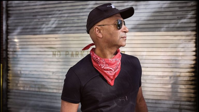 “I make anti-racist songs for anti-racists, I make anti-fascist songs for anti-fascists.” System of a Down’s Serj Tankian, Kneecap and Beartooth’s Caleb Shomo to guest on new Tom Morello solo album Everyone Gets Everything They Want