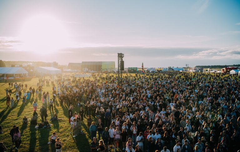 The Cure and Ethel Cain unleash surprisingly sunny emo rock on Open’er Festival 2026 day three