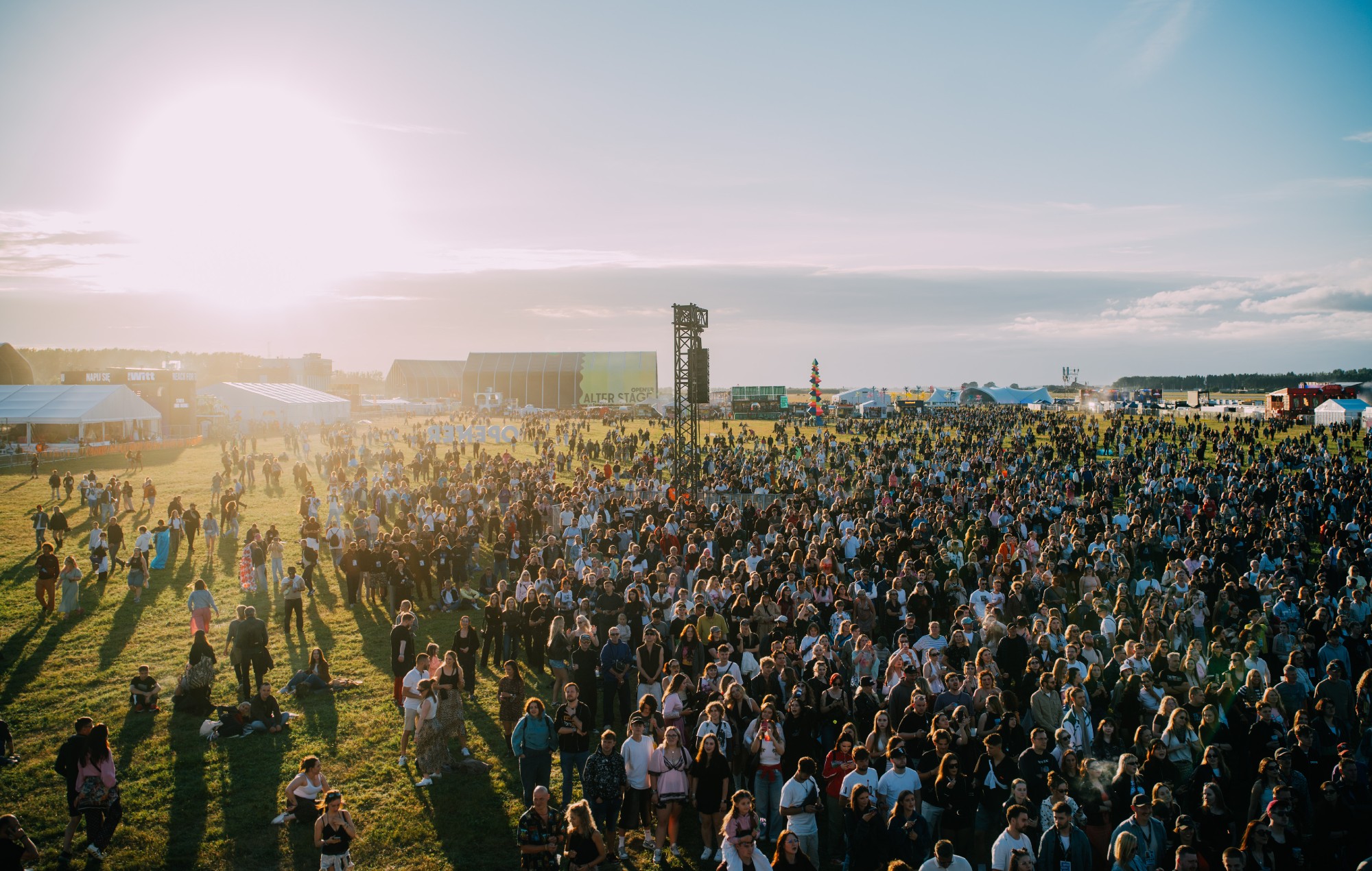 The Cure and Ethel Cain unleash surprisingly sunny emo rock on Open’er Festival 2026 day three