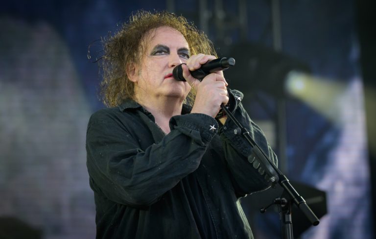 The Cure’s Robert Smith expands on his “please just fuck off” post about Chris Martin’s World Cup halftime show