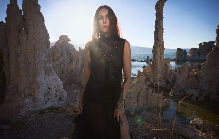 Chelsea Wolfe talks new album ‘The Dark’: “I needed to go through some difficult times to stop self-abandoning”