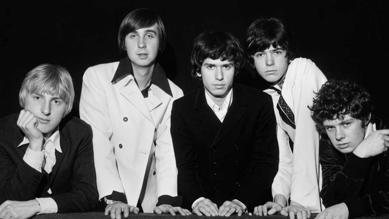 “We certainly weren’t strutting around like Deep Purple. My God, they had a lot of fun. We did not have fun.” How the UK college rock scene shaped the genesis of Genesis