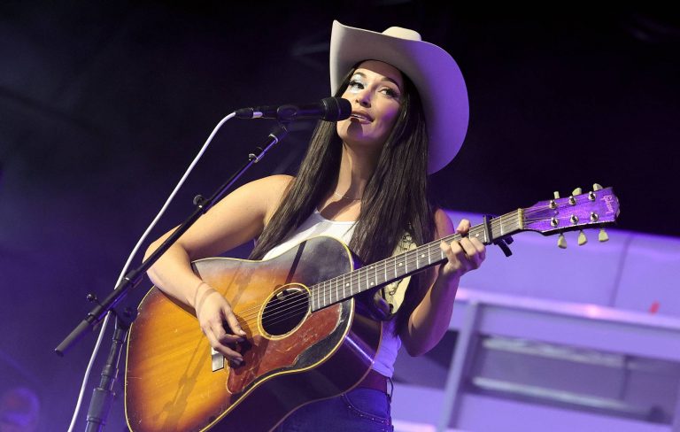 Kacey Musgraves cancels three US tour dates without explanation