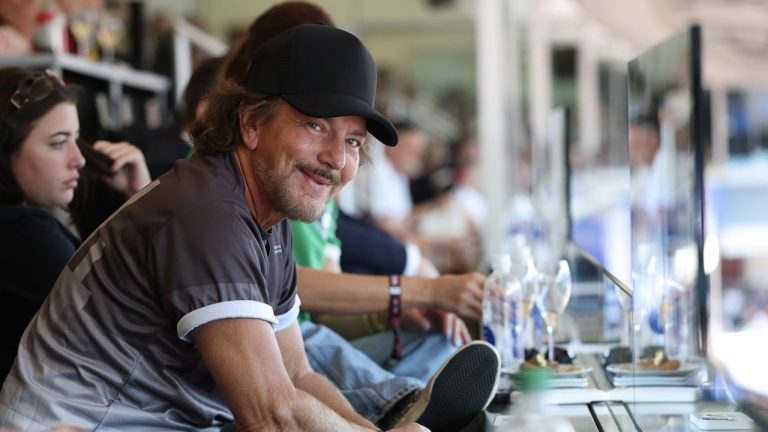 Watch Pearl Jam vocalist Eddie Vedder shower himself with Belgian beer as the USA crash out of the FIFA World Cup in Seattle, despite Donald Trump’s unprecedented interference