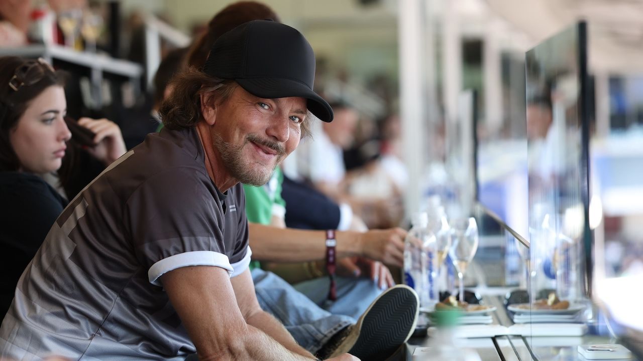 Watch Pearl Jam vocalist Eddie Vedder shower himself with Belgian beer as the USA crash out of the FIFA World Cup in Seattle, despite Donald Trump’s unprecedented interference