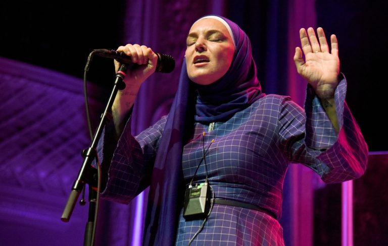 Adele Bertei says Sinéad O’Connor “dumped” David Holmes from producing final album and accuses him of “exploiting” her memory