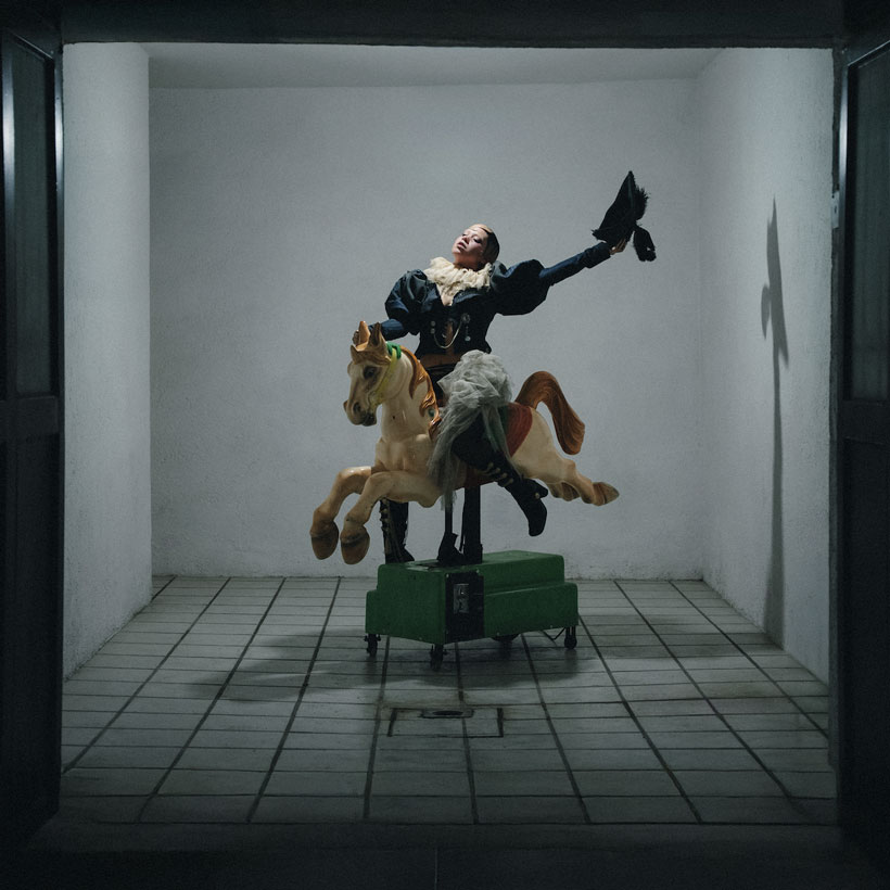 ‘PLEASER’ Opens VITA’s Forthcoming Debut Album ‘OPIA’