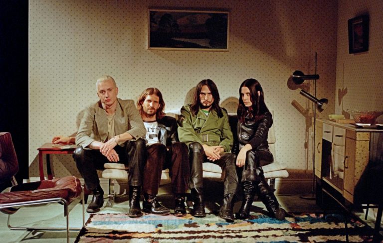 Wolf Alice share cover of The Roches’ ‘Hammond Song’ featuring Sunflower Bean’s Julia Cumming and Bria Salmena