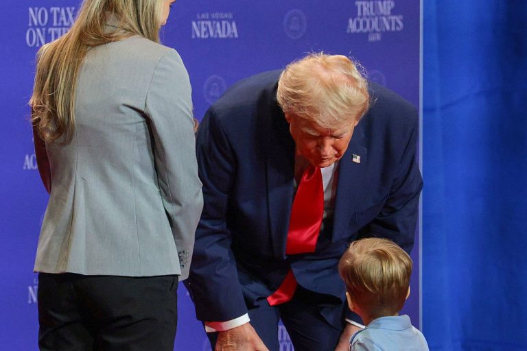 Old Yeller: Social Media Clowns Trump’s New Wigpiece