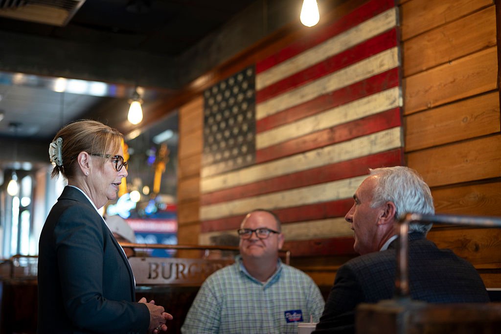 Lindsey Graham’s Sister Darline Scam Fails To Cover Up Debate Glitch