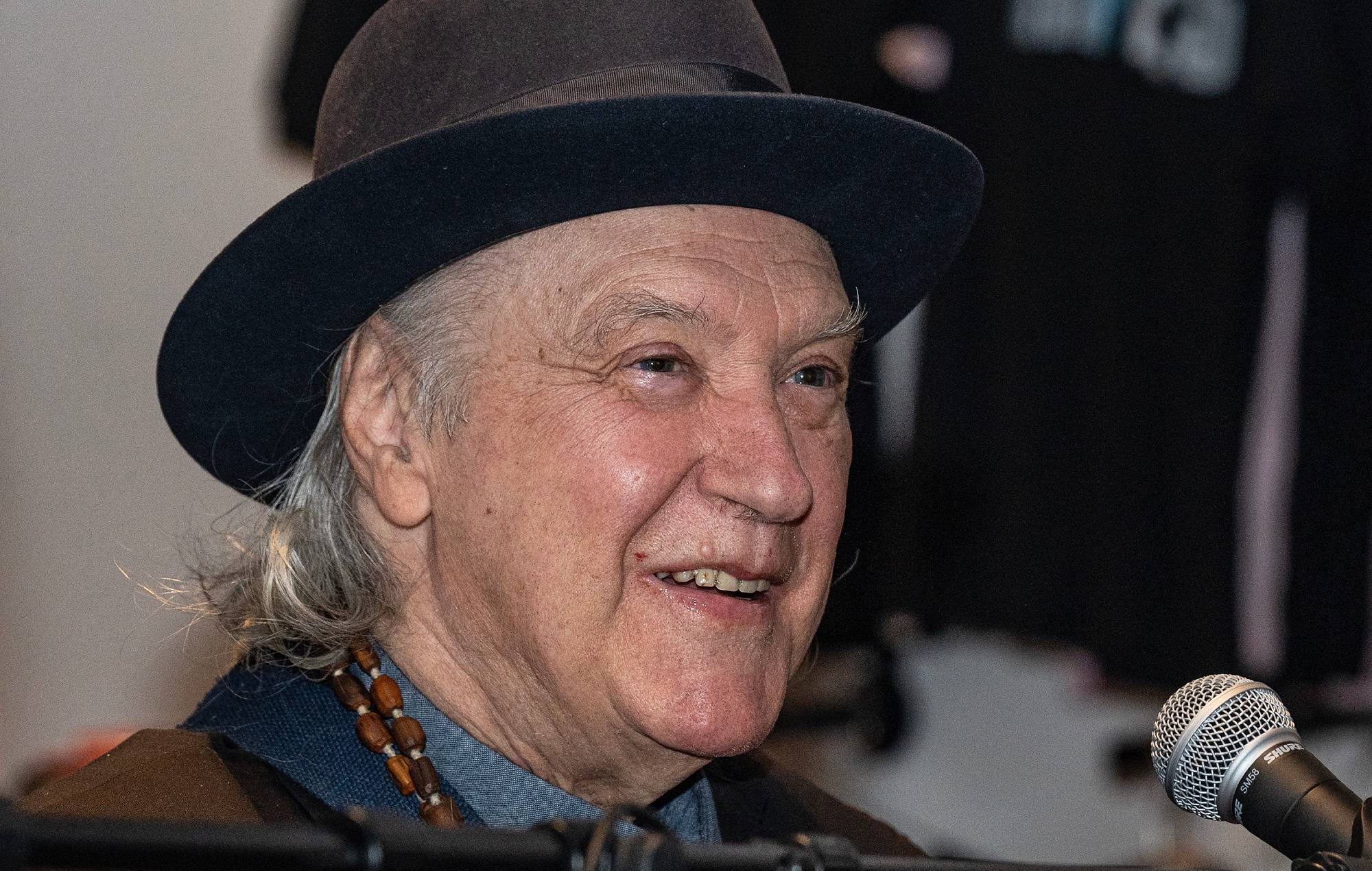 The Kinks’ Dave Davies clarifies comments on The Beatles, calling John Lennon “difficult”