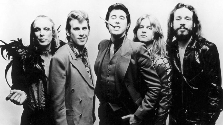 Roxy Music share previously unreleased 1971 demo of Grey Lagoons as they announce For Your Pleasure Deluxe Edition