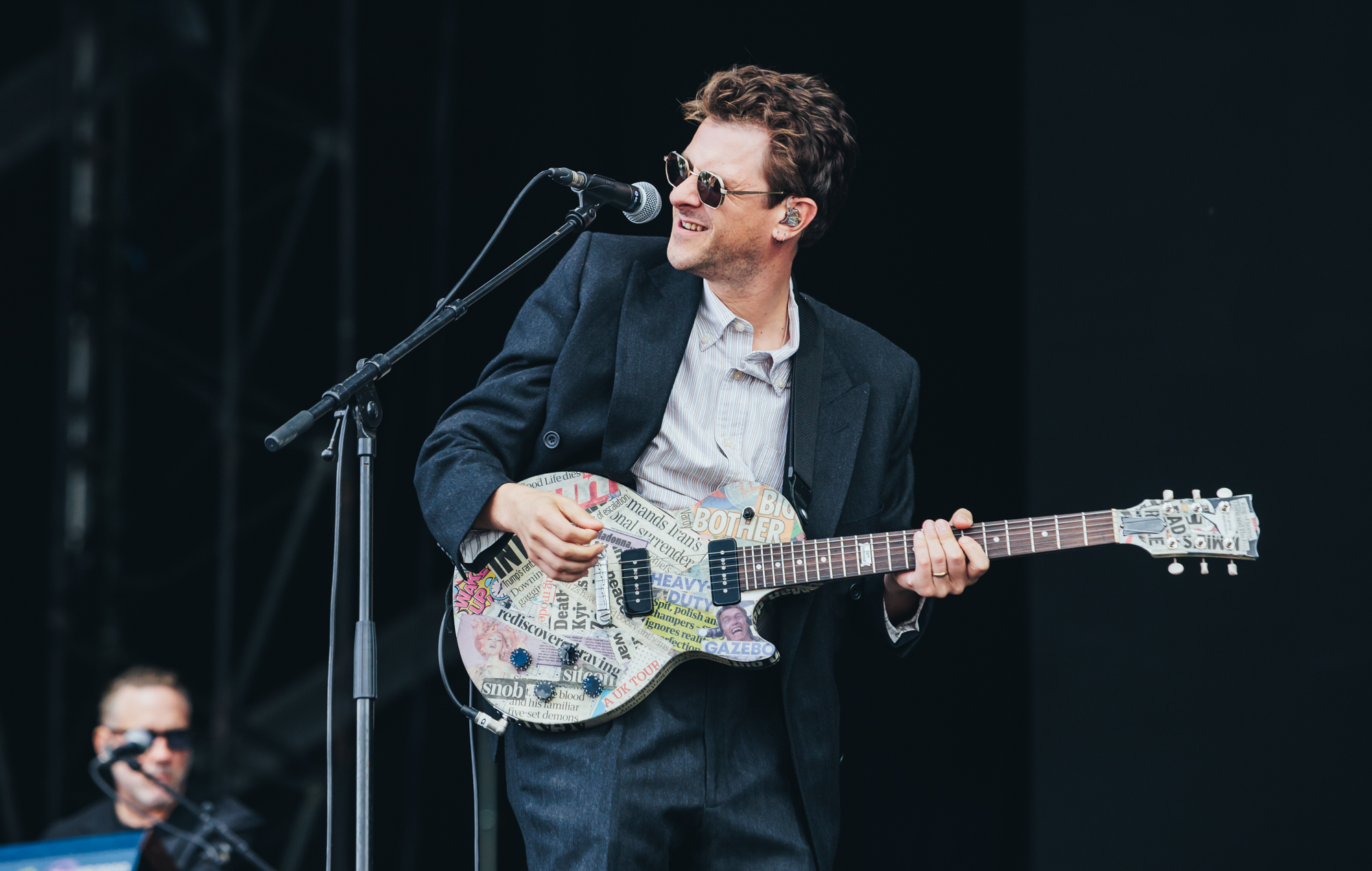 Jamie T kicks off Reading 2026 with surprise main stage set: “Ready for a little dance?”