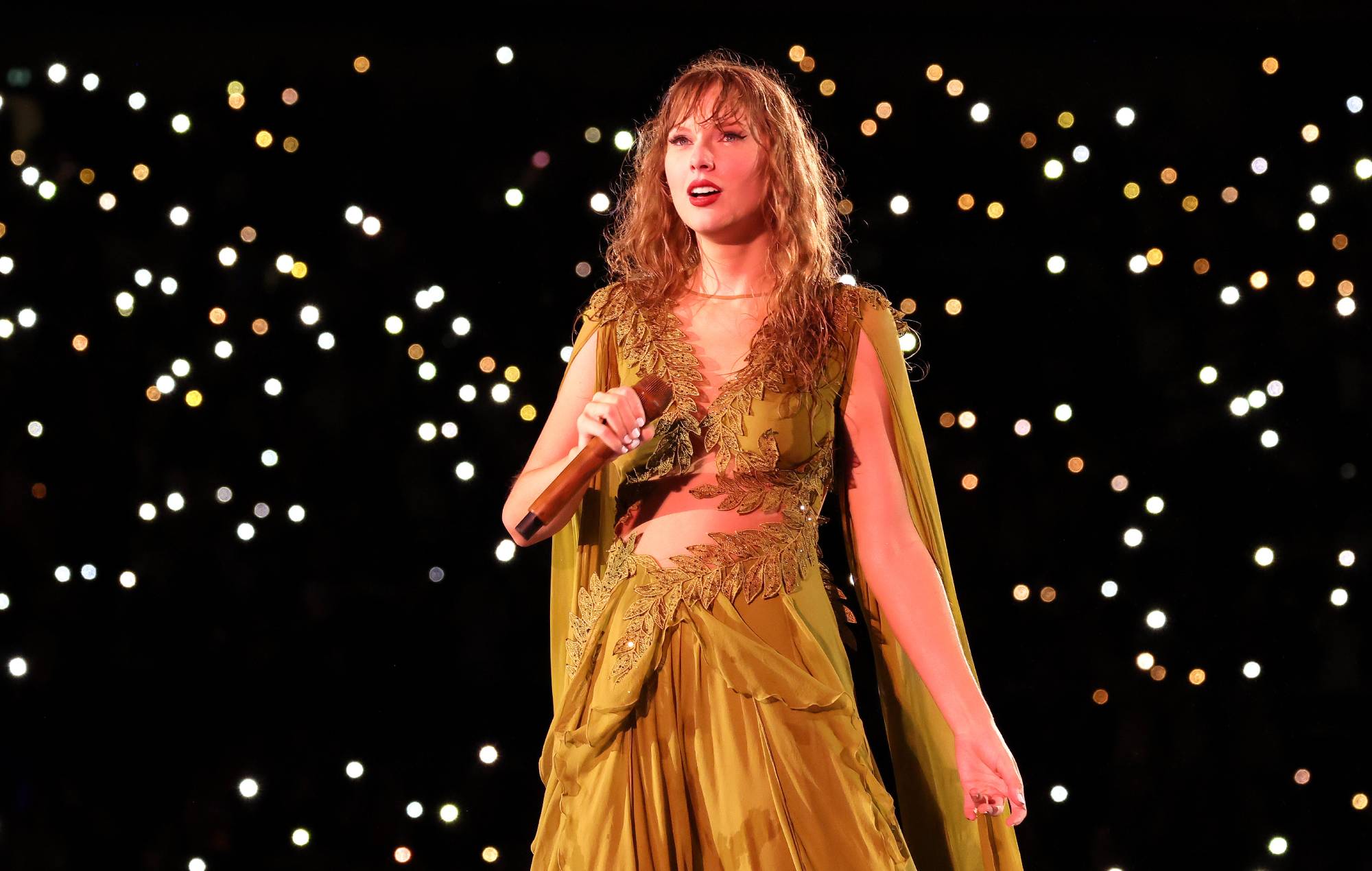 Taylor Swift says she feels “more loyal” to “country roots” than ever