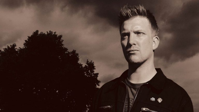 “My mind got the better of me after being a half-mile closer to the centre of the earth. An epic rock ‘n’ roll death – what a way to go.” What happened when Queens of the Stone Age played a tiny show deep inside a German salt mine