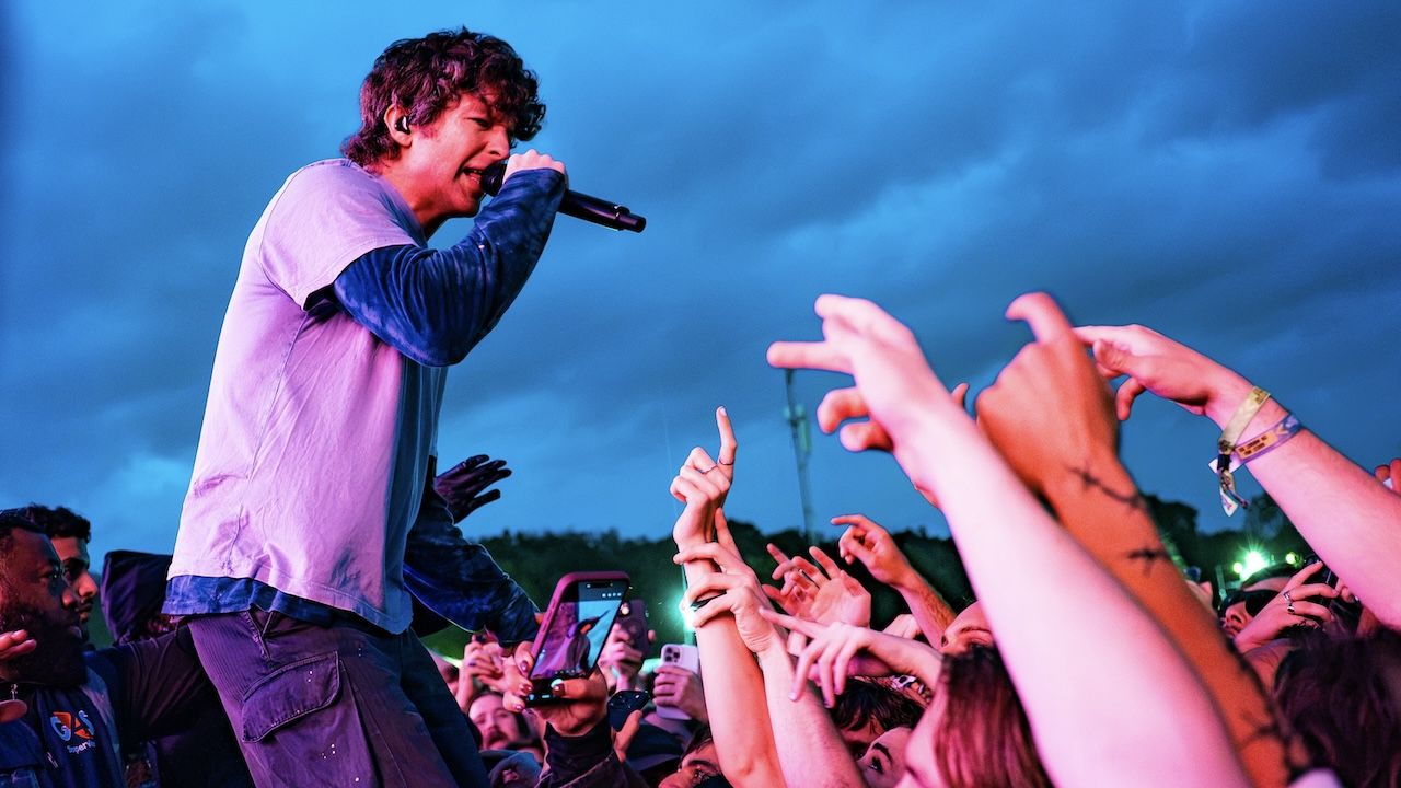 “Thank you for always making this feel like home.” Turnstile strengthen and expand their UK Love Connection at feel-good All Points East show