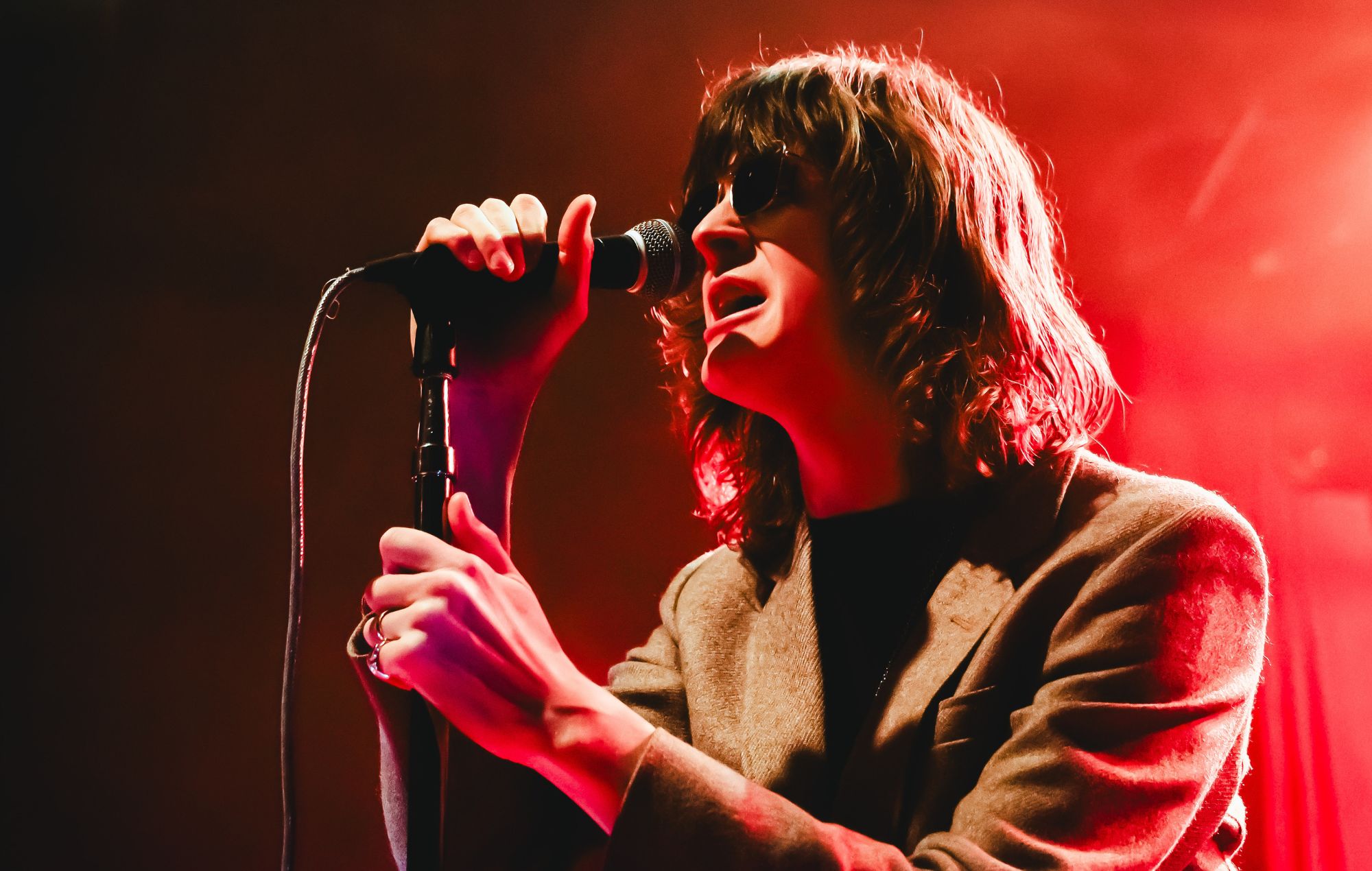 Watch Blossoms debut new song ‘Additional Driver’ with Declan McKenna as they celebrate 10 years of debut album at intimate Manchester show