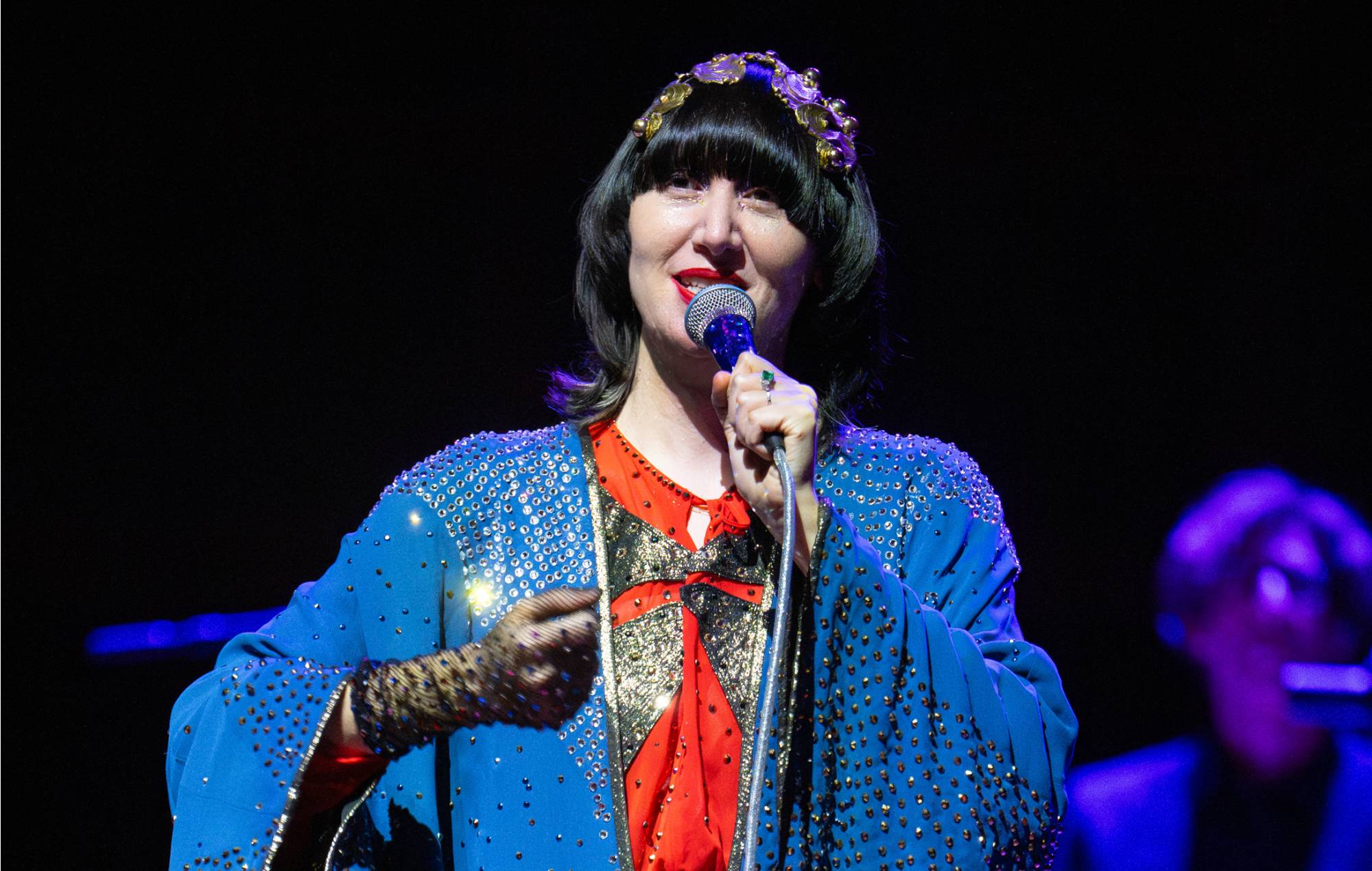 Yeah Yeah Yeahs’ Karen O unable to perform at Daisy Chain Fields due to “family emergency”