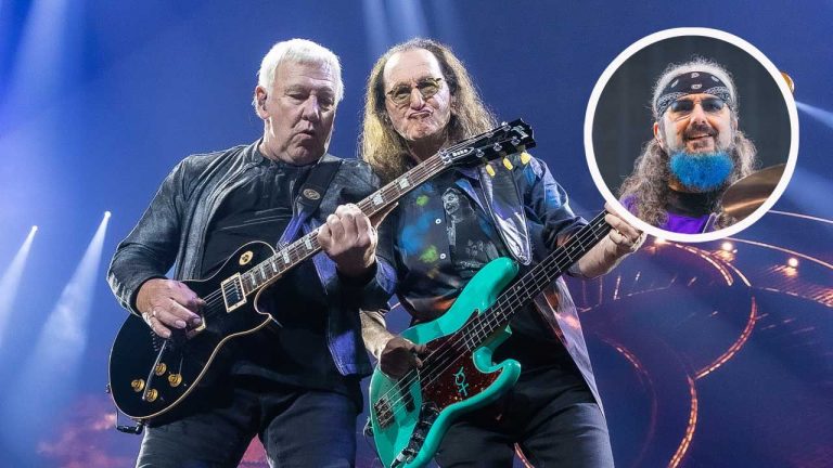 Mike Portnoy has filed his review of Rush’s Fifty Something tour. “Was able to spend some time with the Queen before the show!”